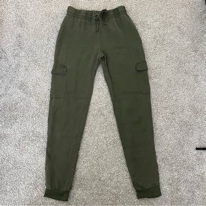 Forever 21 Green Cargo Joggers/Slacks Buttery Soft Sz S
